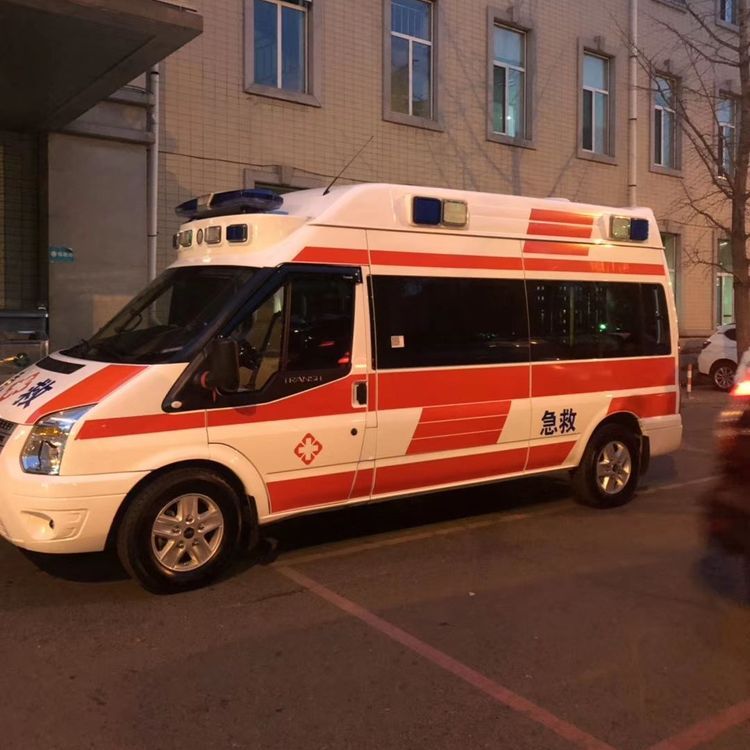 东台夜间租赁救护车护送病人转院：安全转运的 8 大核心注意事项